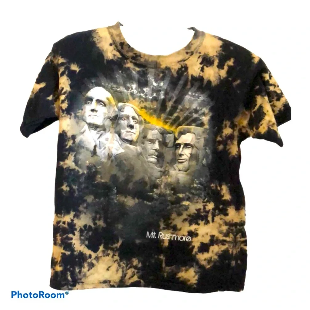 Americana Mount‎ Rushmore tie-dye Travel Tee M 🇺🇸